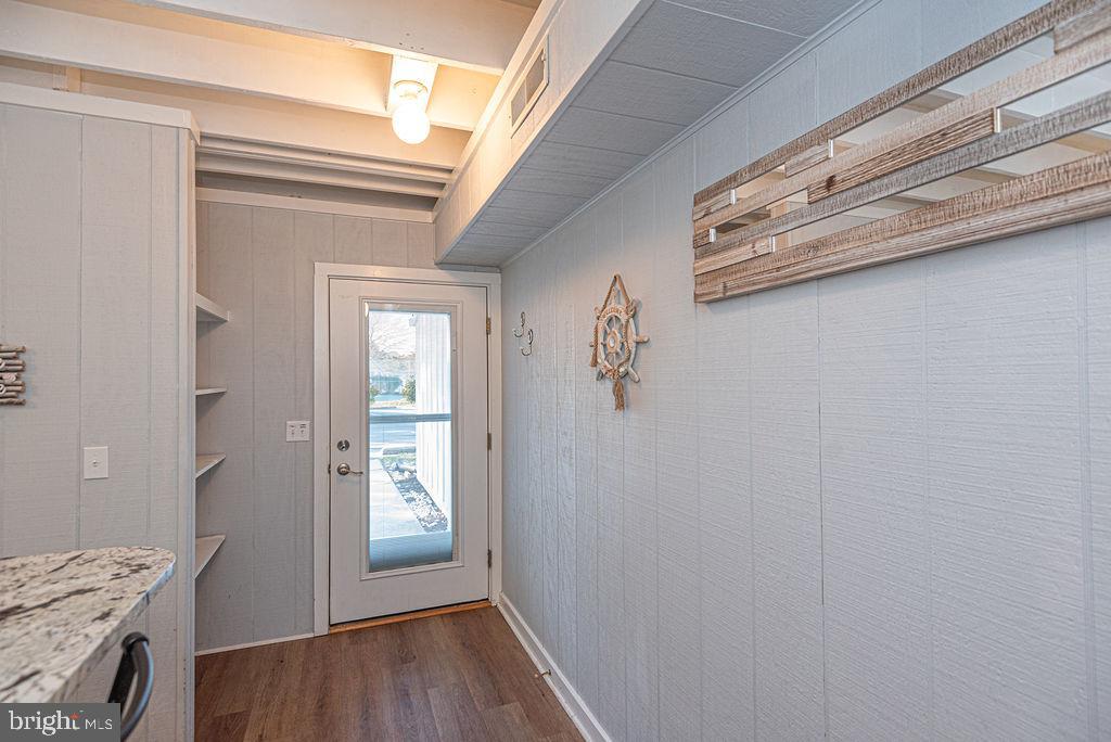 MALLARD LAKES - Residential