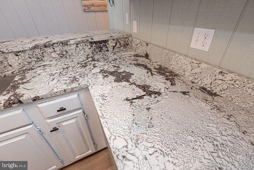 MALLARD LAKES - Residential