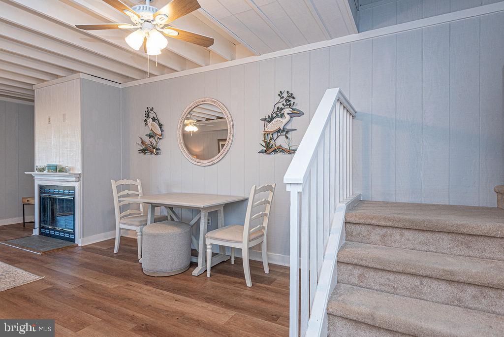 MALLARD LAKES - Residential