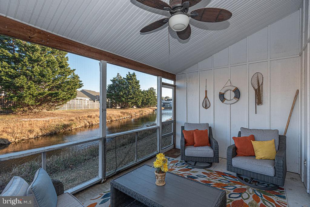 MALLARD LAKES - Residential