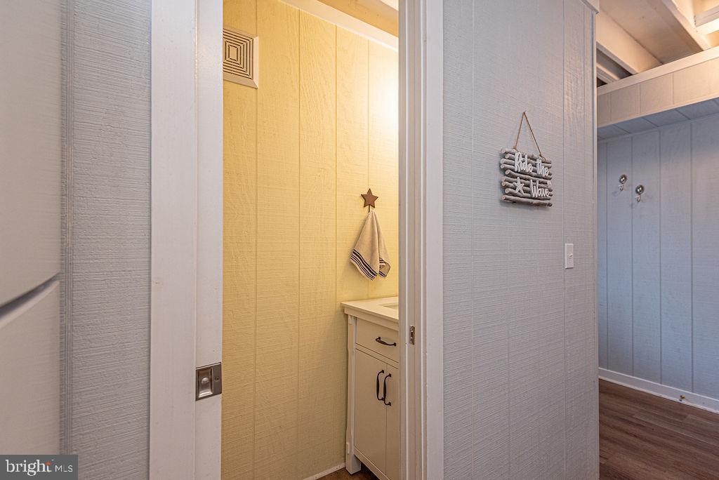 MALLARD LAKES - Residential