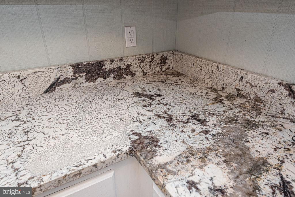 MALLARD LAKES - Residential