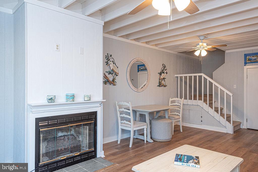 MALLARD LAKES - Residential