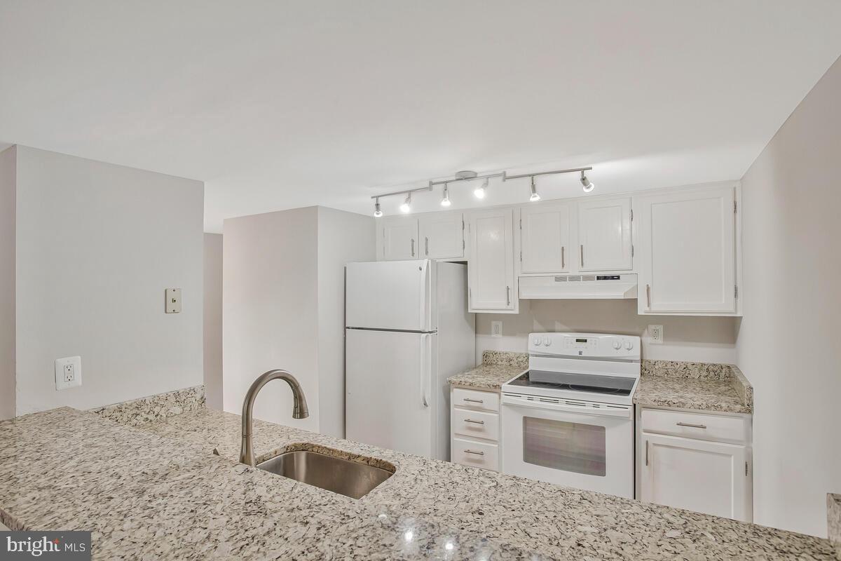 EASTPORT - Residential