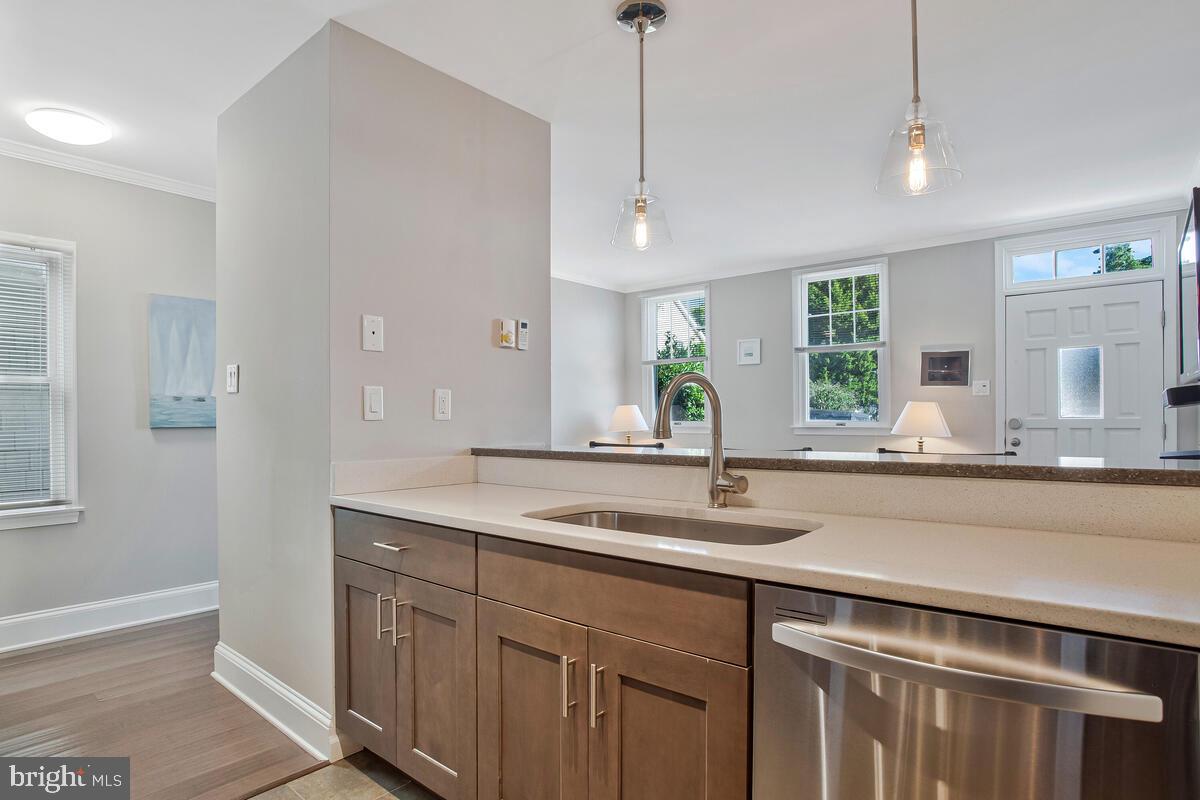 EASTPORT - Residential