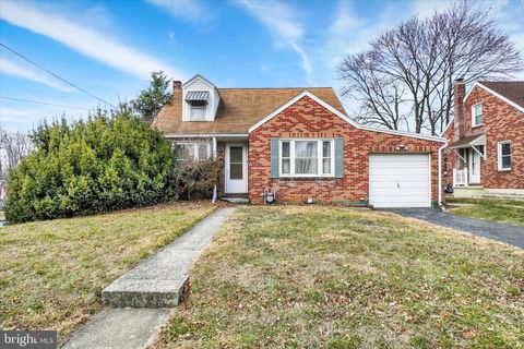 102 N OXFORD STREET YORK PA 17402