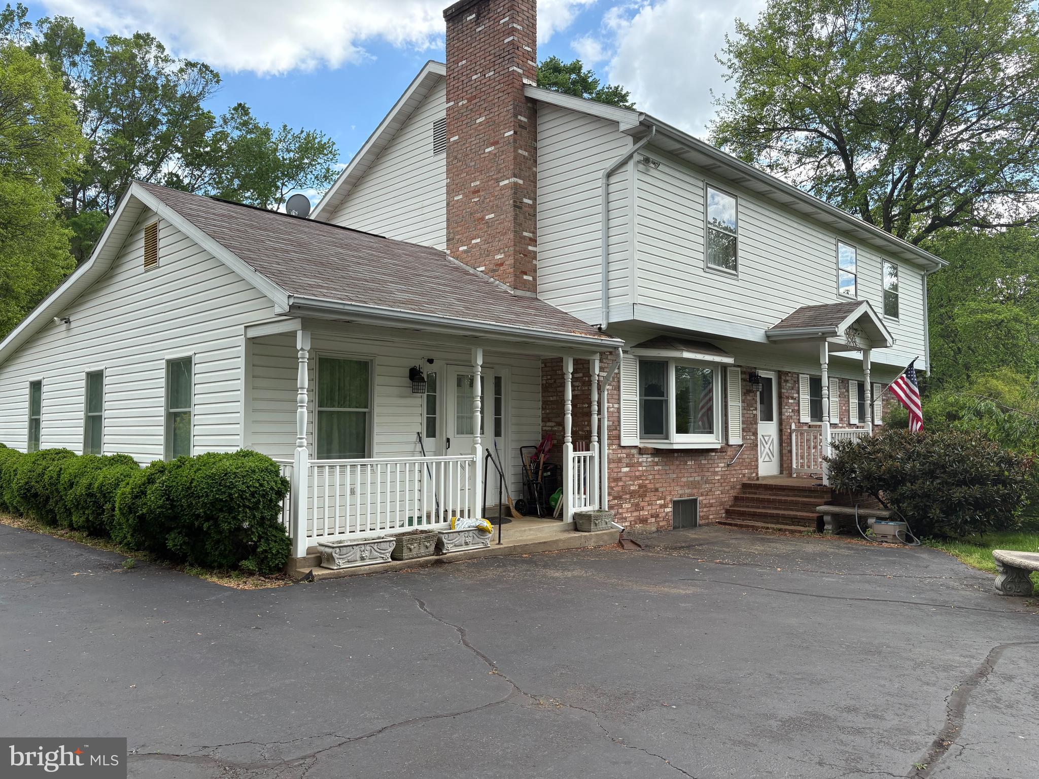 6311 LIBERTY RD
