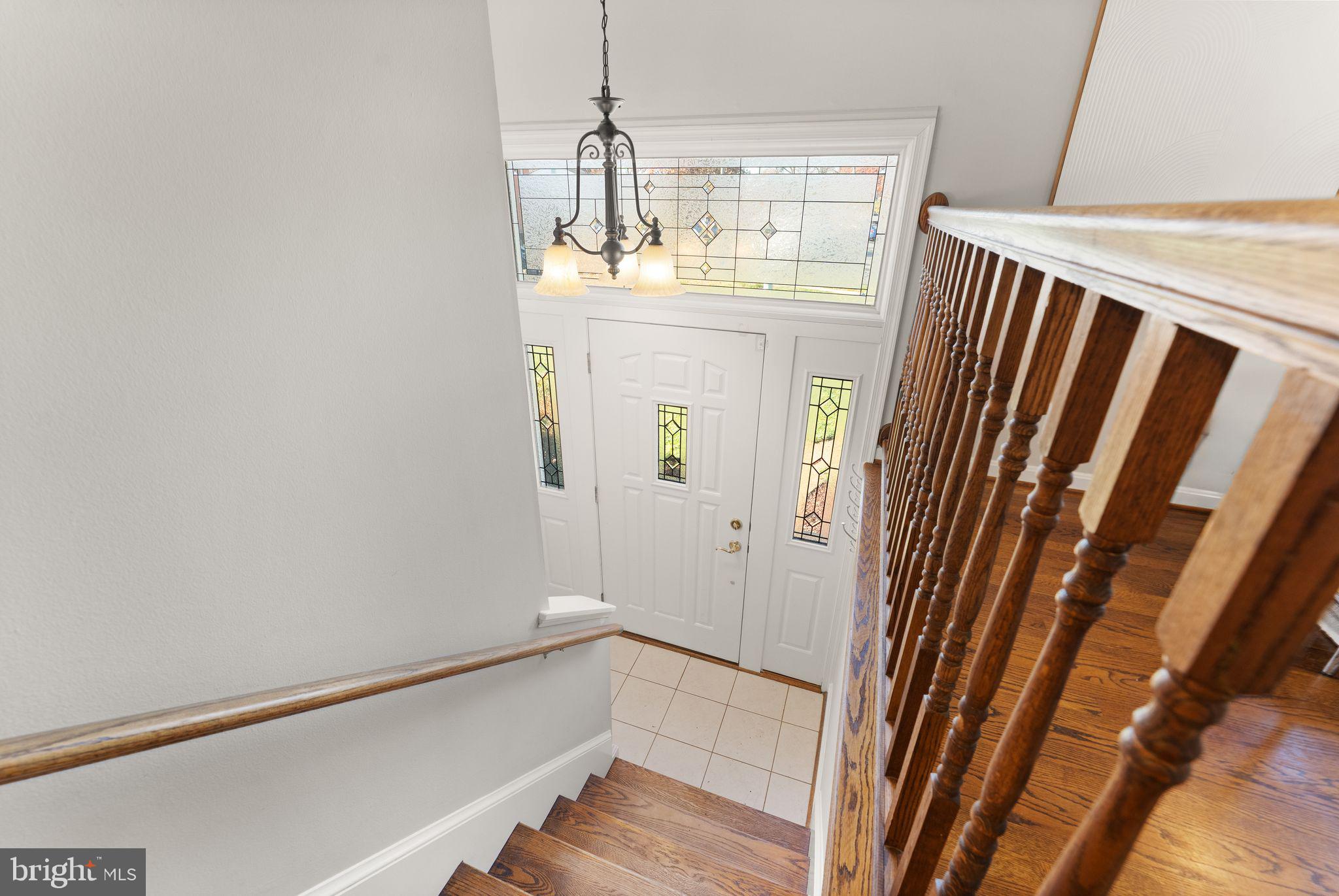 6101 BRIARVIEW COURT