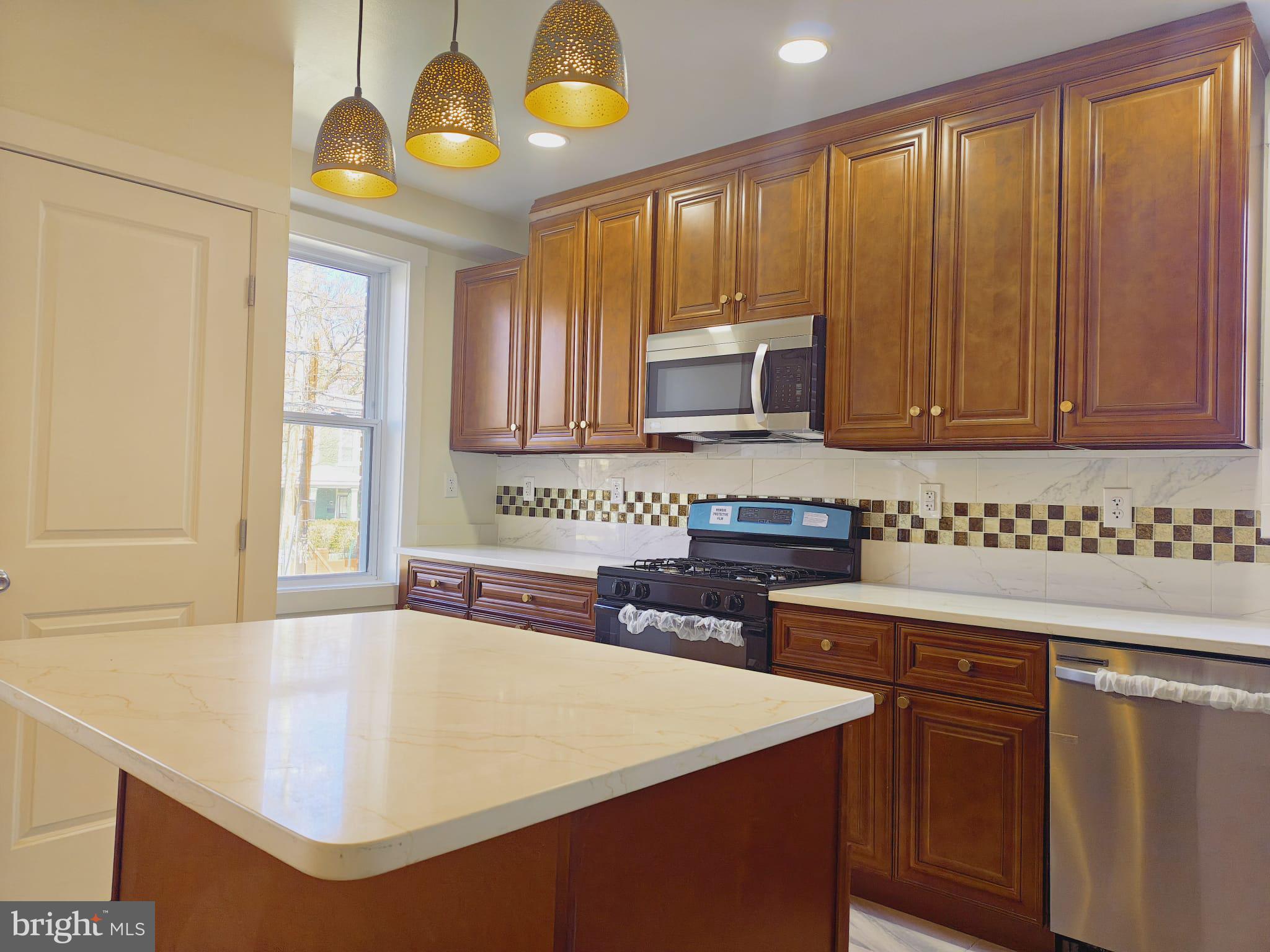 CONGRESS HEIGHTS - Residential Lease