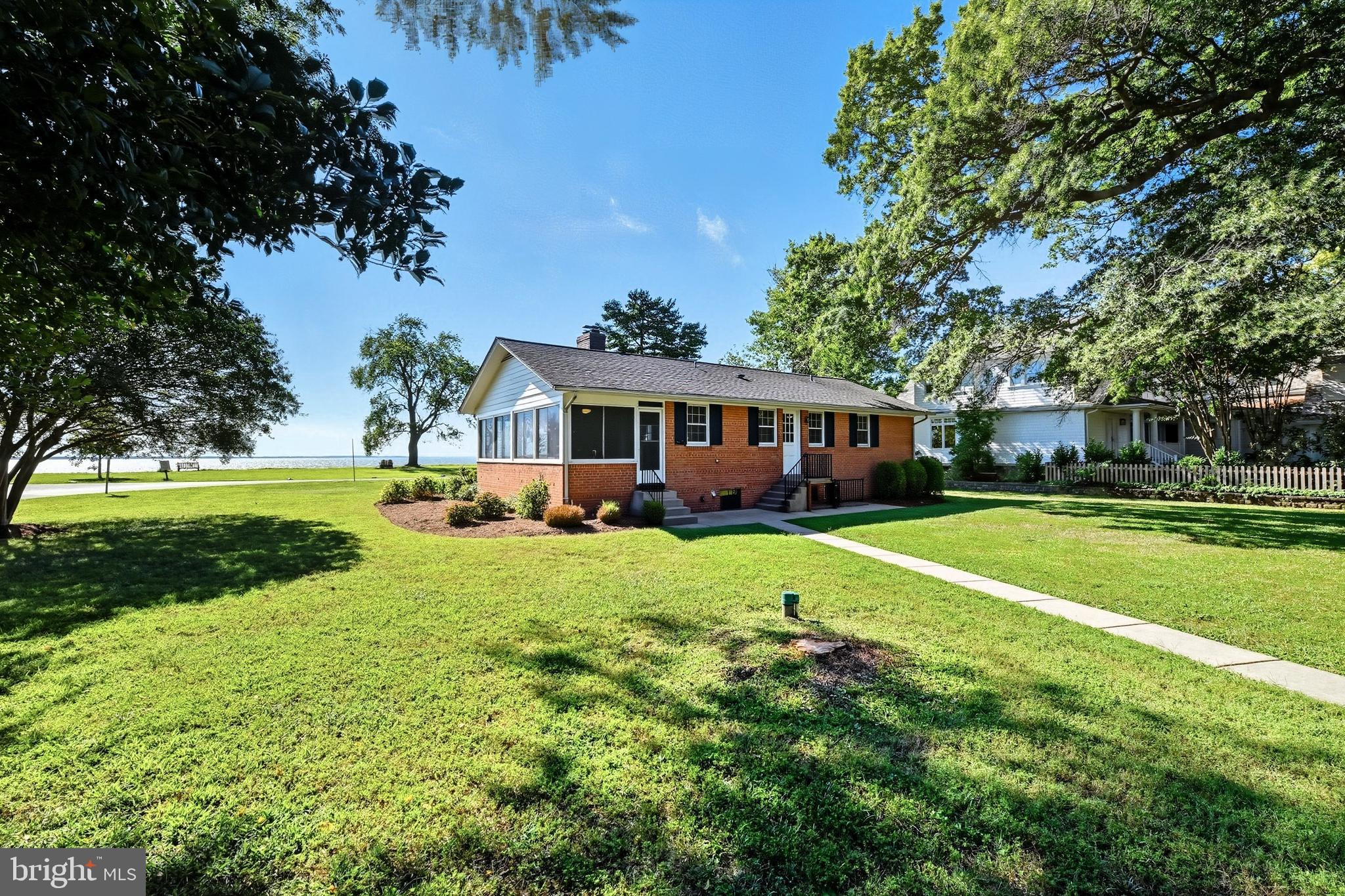 BAY RIDGE - Residential