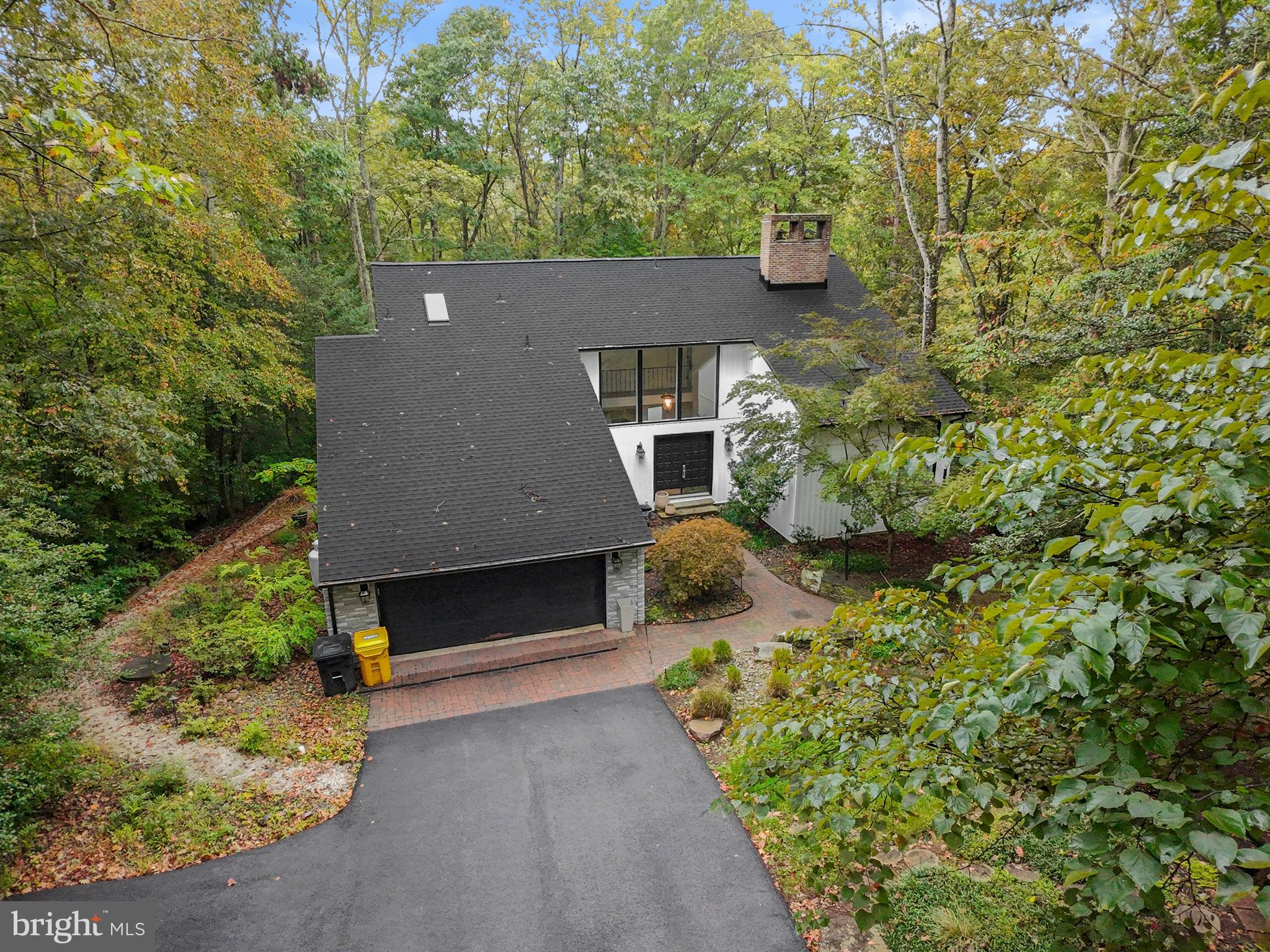 HUNTINGTON WOODS - Residential