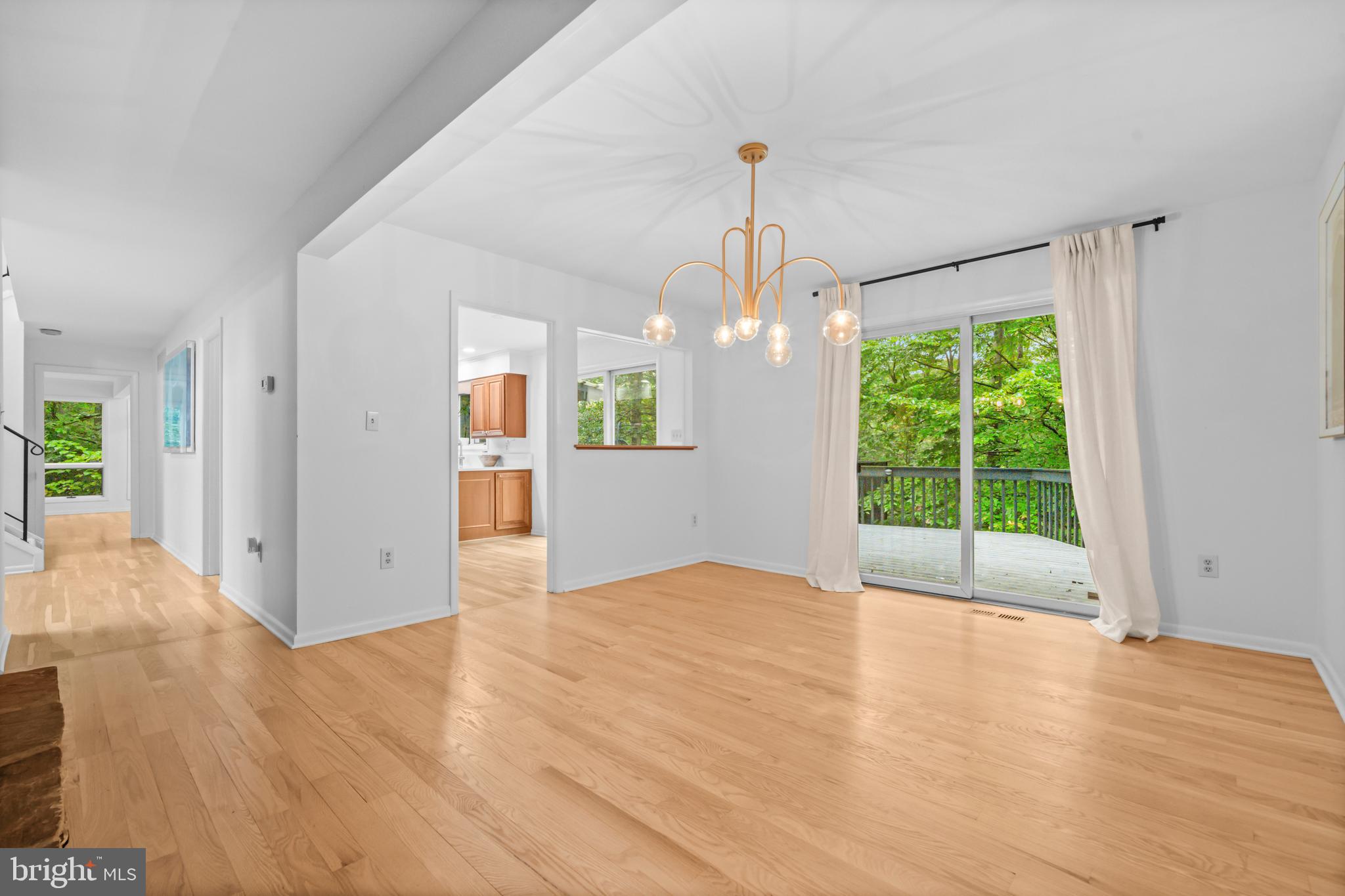 HUNTINGTON WOODS - Residential