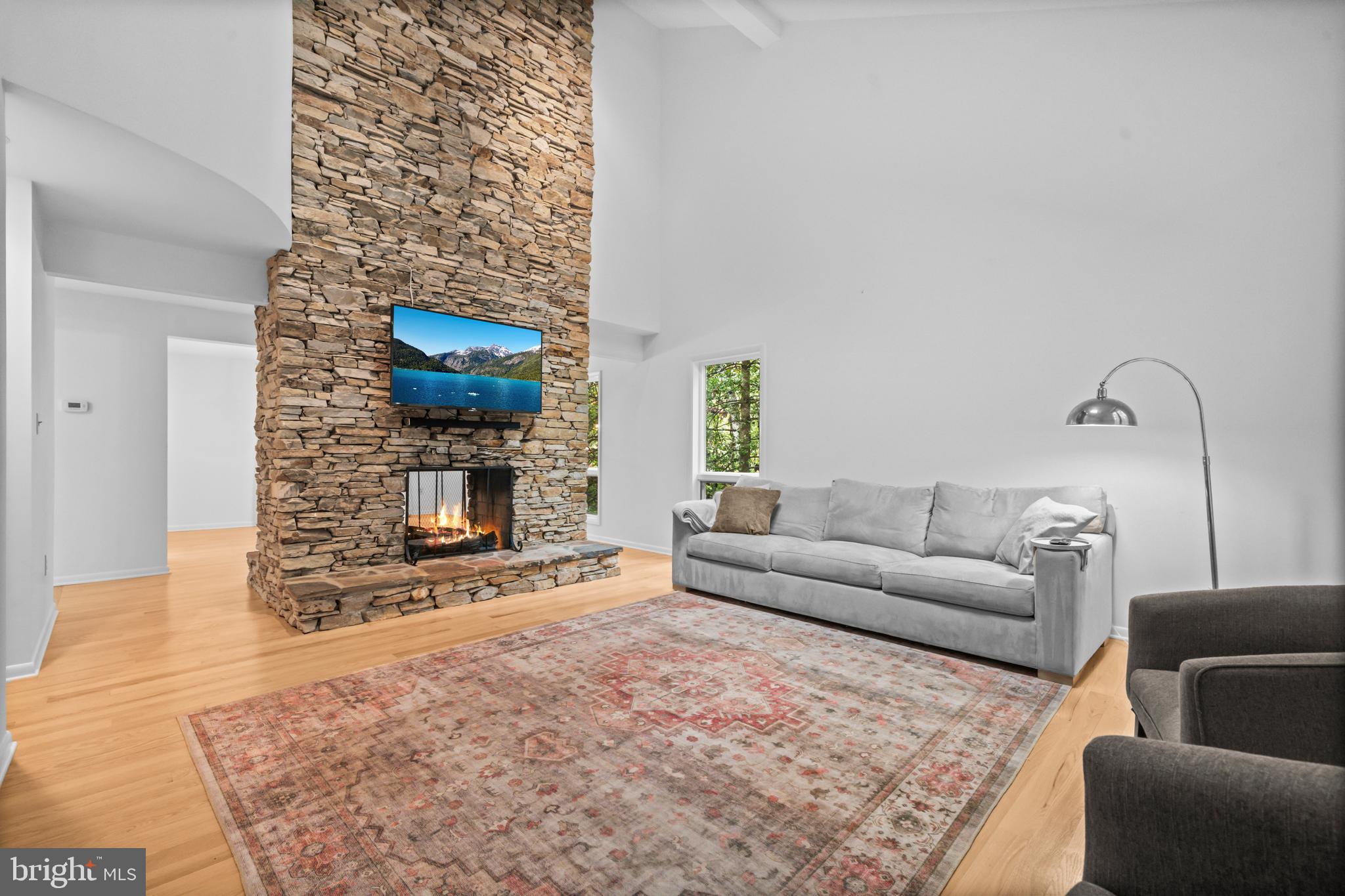 HUNTINGTON WOODS - Residential