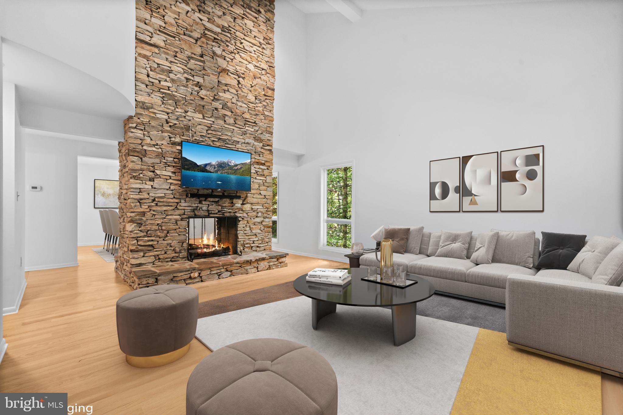 HUNTINGTON WOODS - Residential