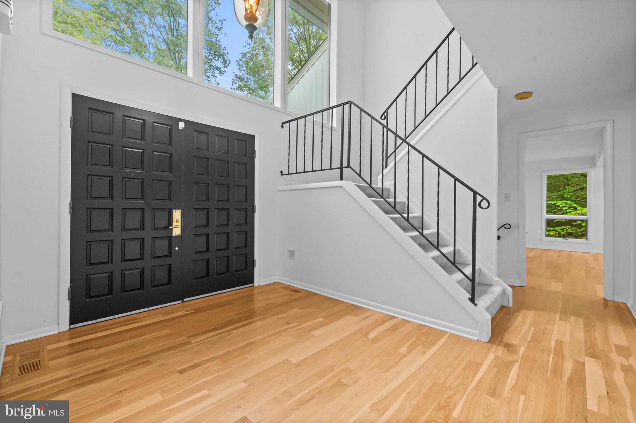 HUNTINGTON WOODS - Residential