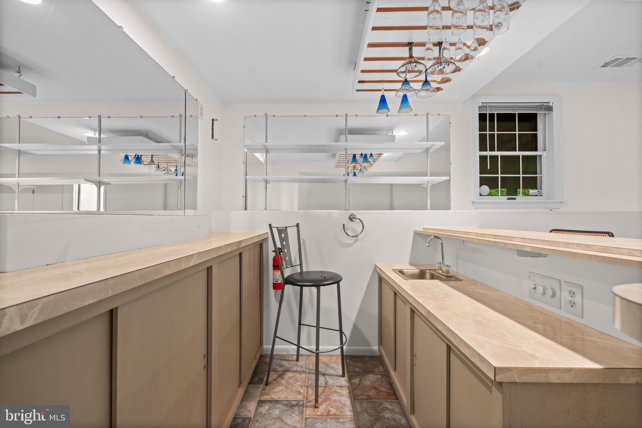 HUNTINGTON WOODS - Residential