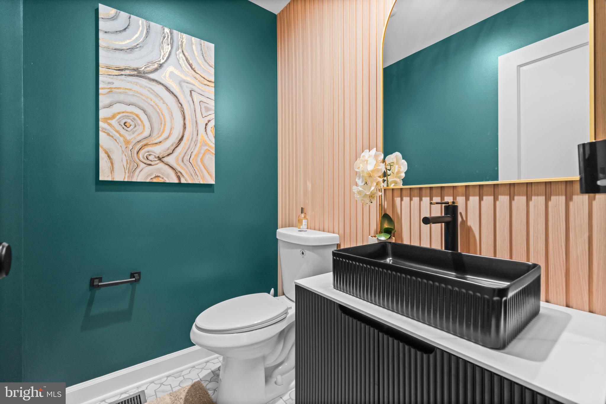 HUNTINGTON WOODS - Residential