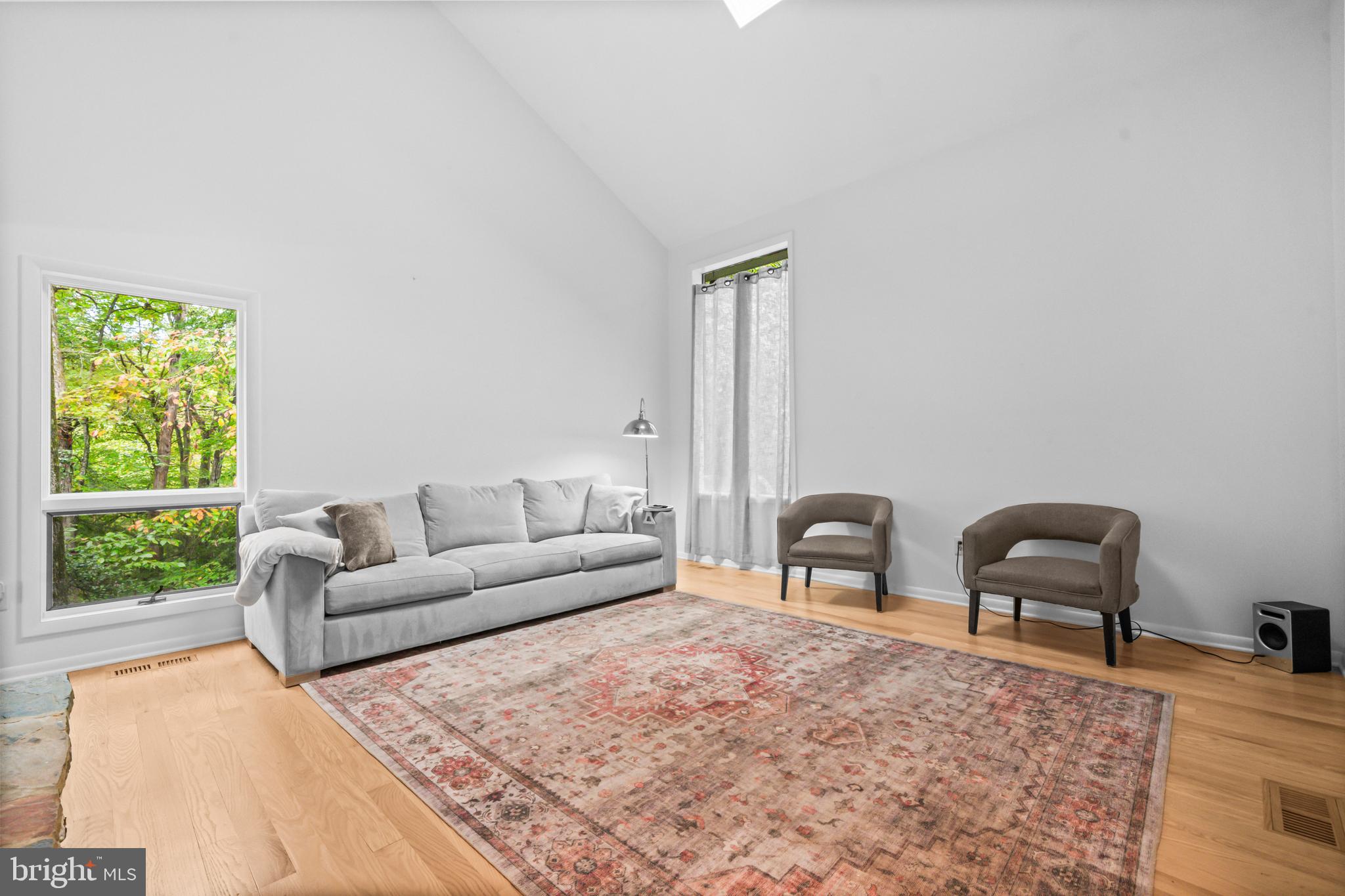 HUNTINGTON WOODS - Residential