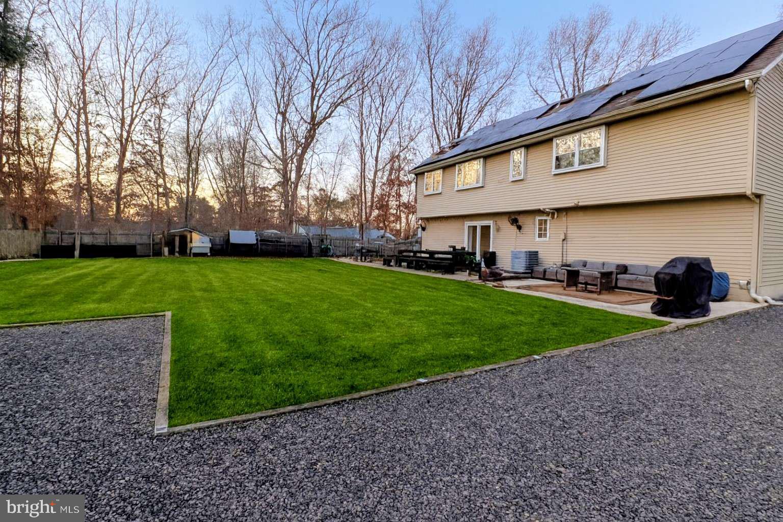 4649 N BLACK OAK CIRCLE