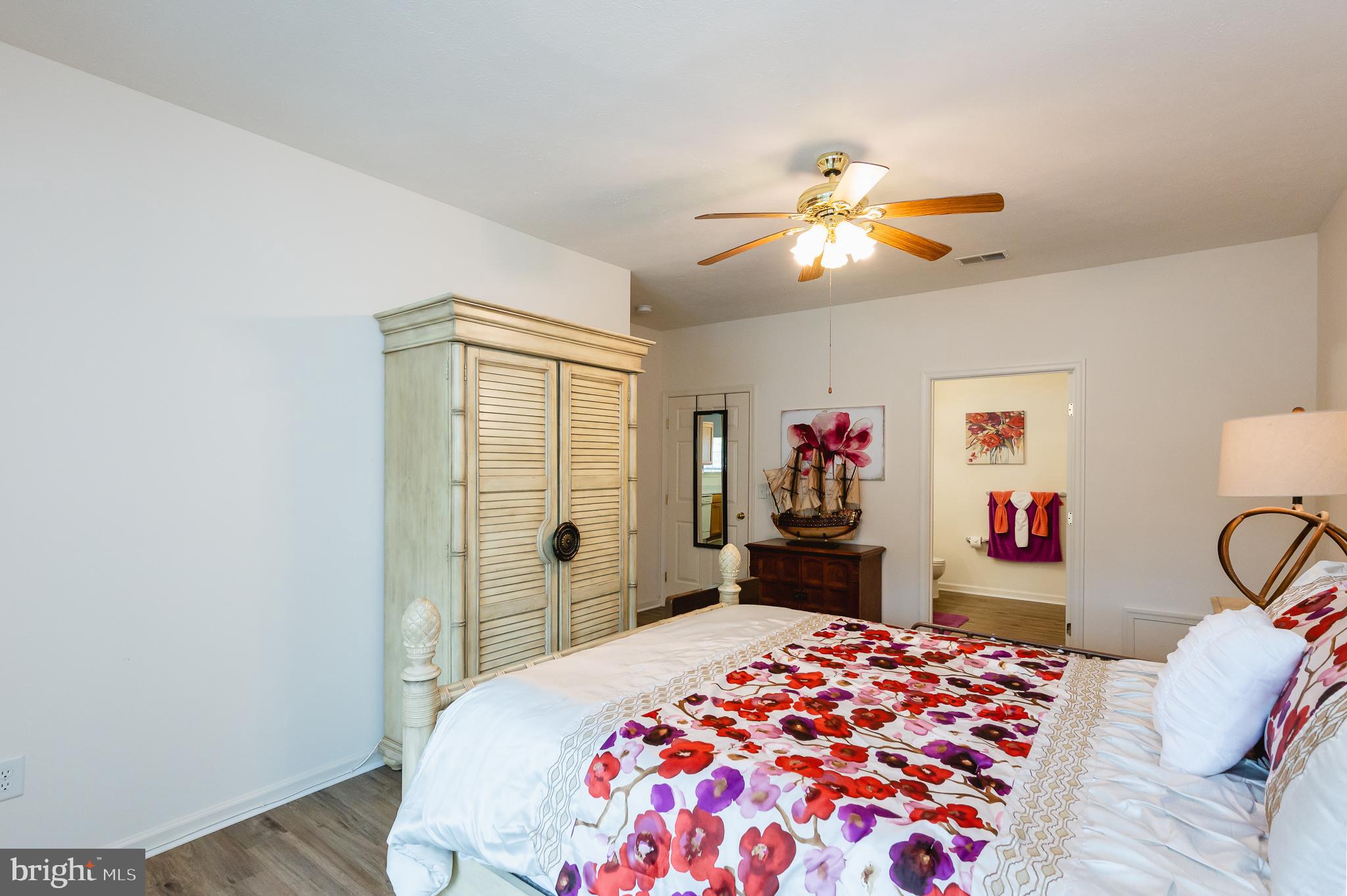 PERRY HALL FARMS - Residential