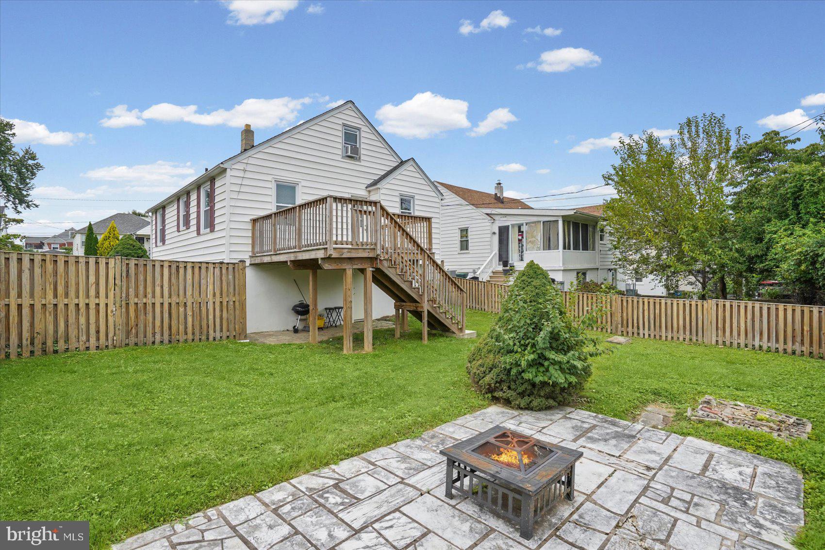 4228 THORNCLIFF ROAD