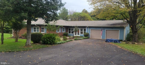 Photo of 10605 Moore Drive, MANASSAS, VA 20111 (MLS # VAPW2132456)