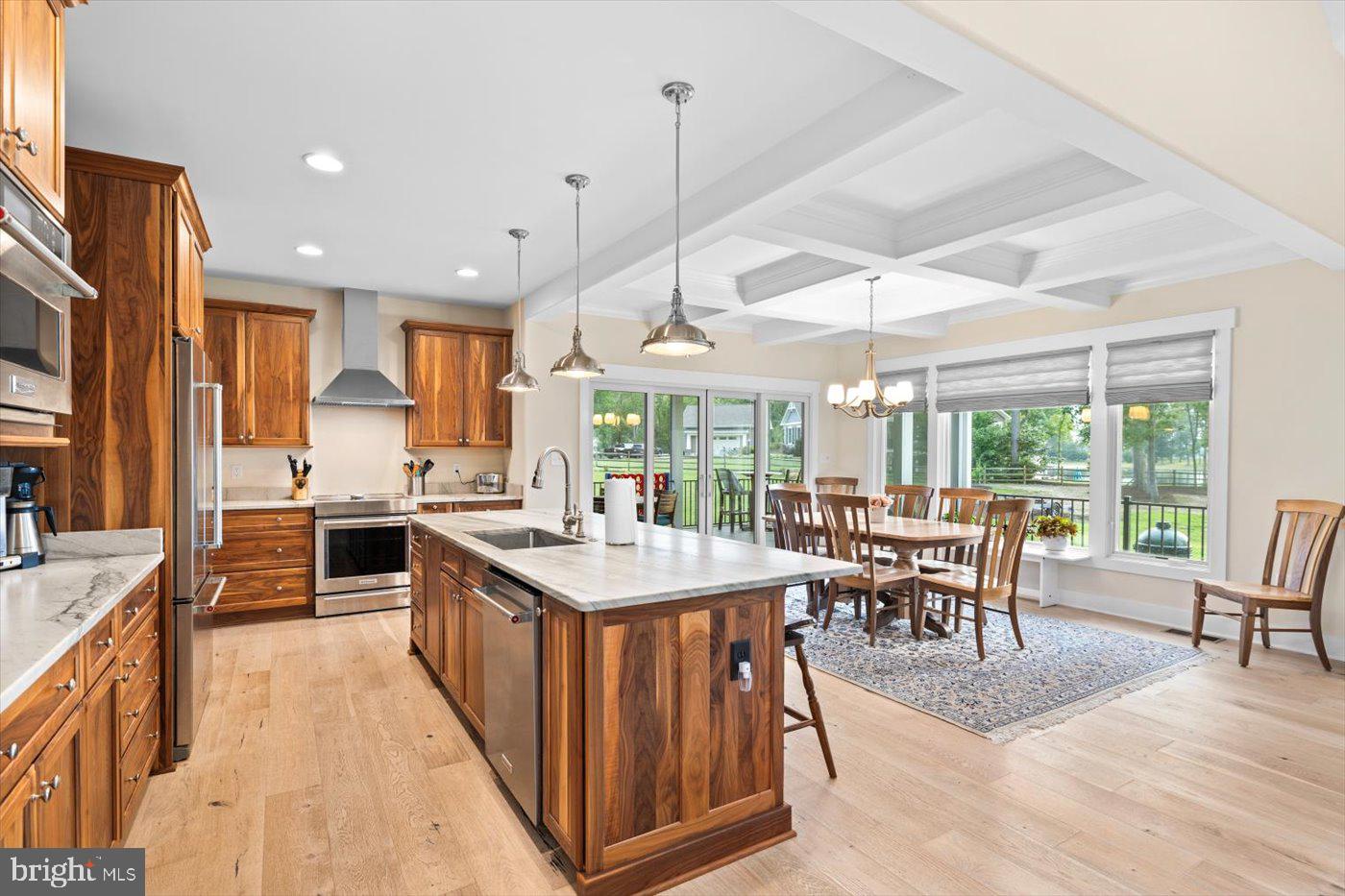 NOAHS LANDING - Residential