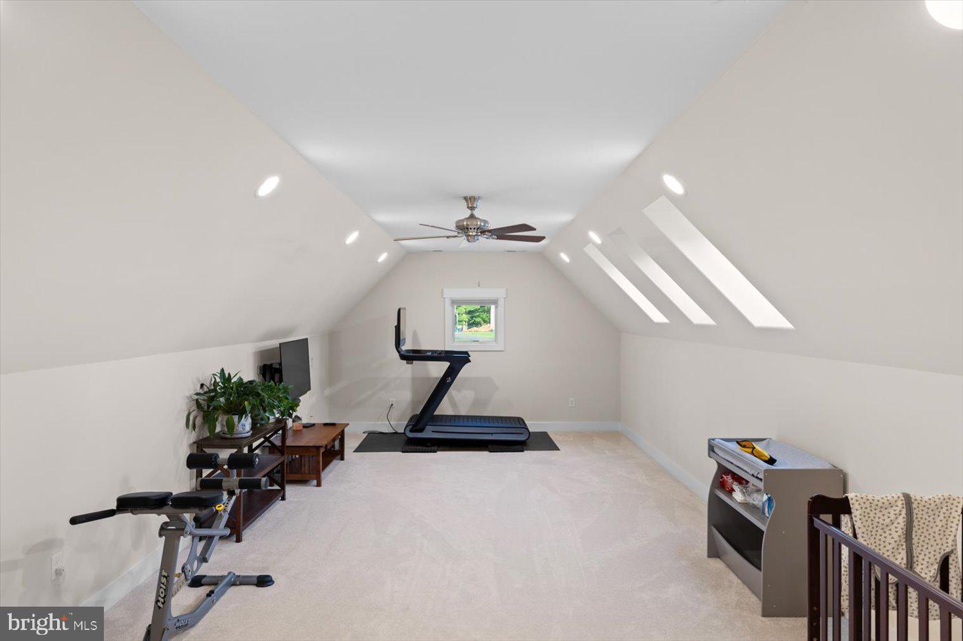 NOAHS LANDING - Residential