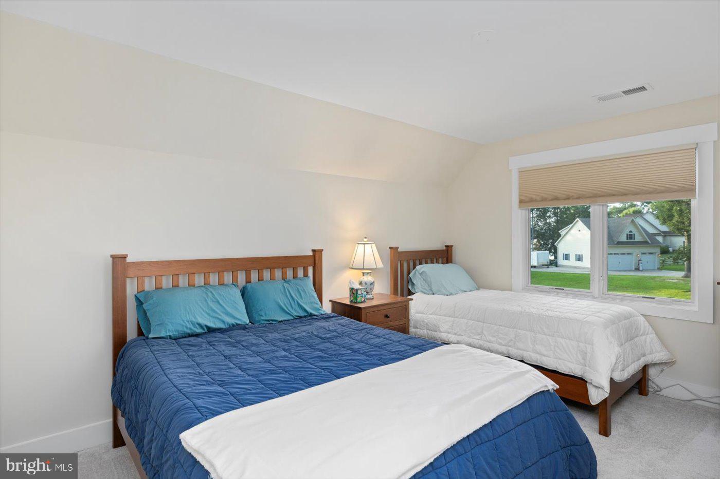 NOAHS LANDING - Residential