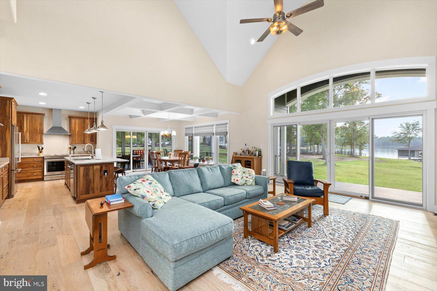 NOAHS LANDING - Residential