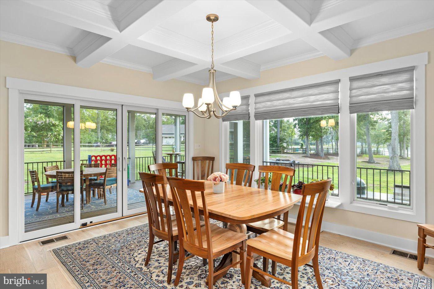 NOAHS LANDING - Residential