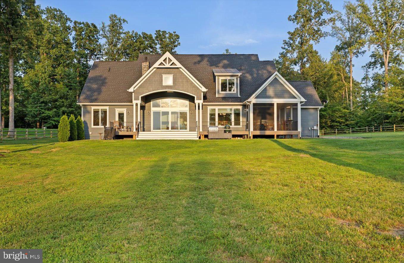 NOAHS LANDING - Residential