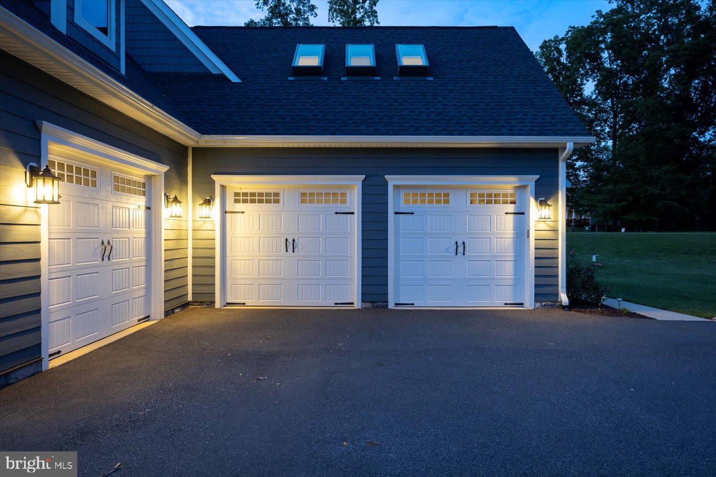 NOAHS LANDING - Residential