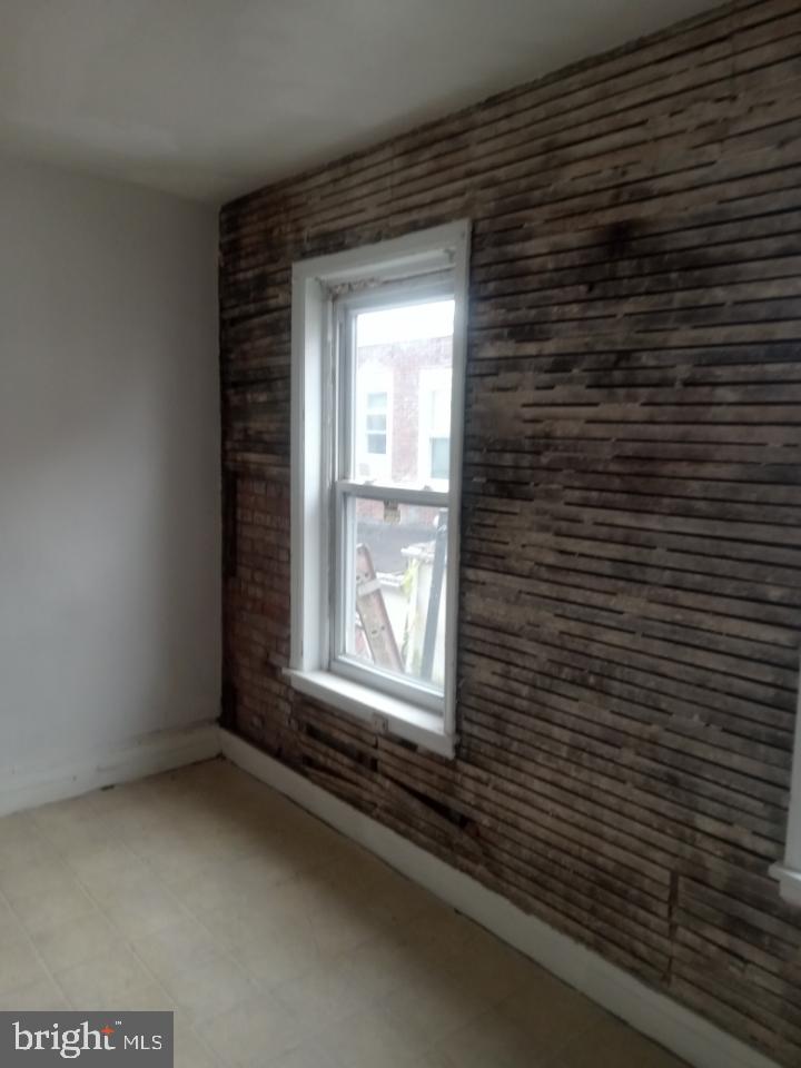 WEST PHILADELPHIA - Residential