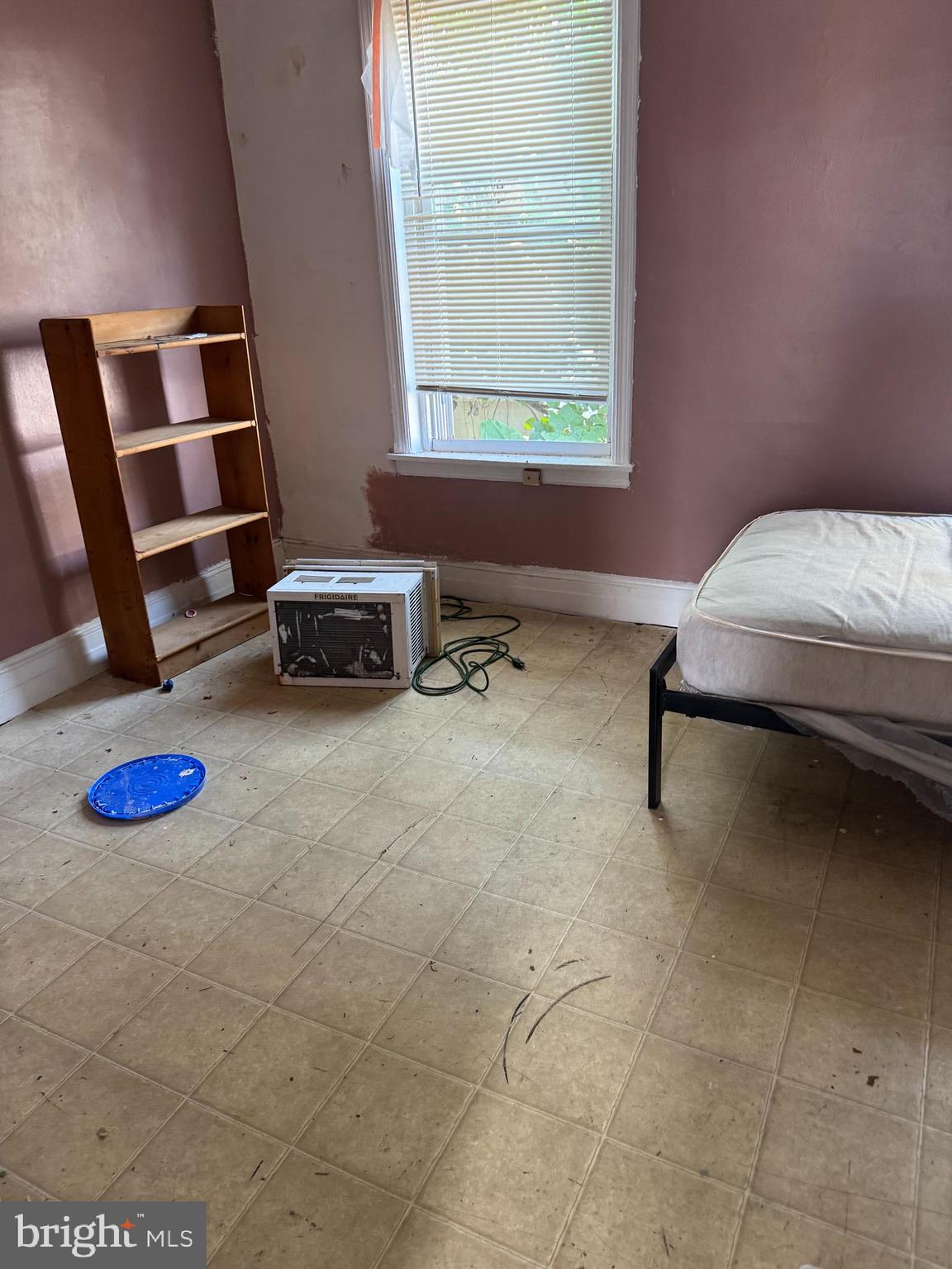 WEST PHILADELPHIA - Residential