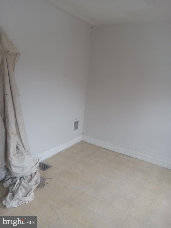 WEST PHILADELPHIA - Residential