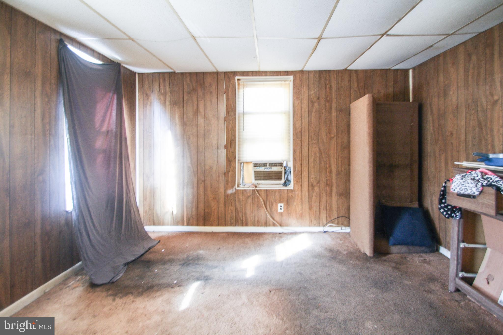 GERMANTOWN (EAST) - Residential