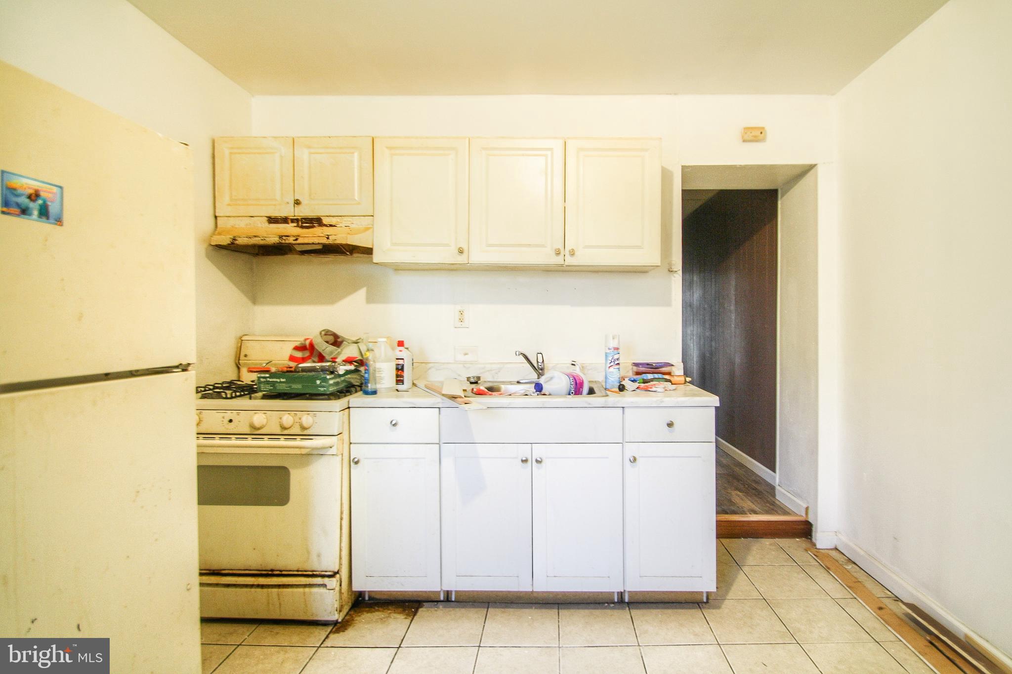 GERMANTOWN (EAST) - Residential