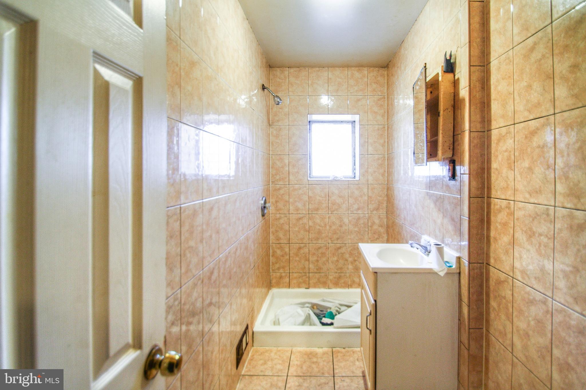 GERMANTOWN (EAST) - Residential