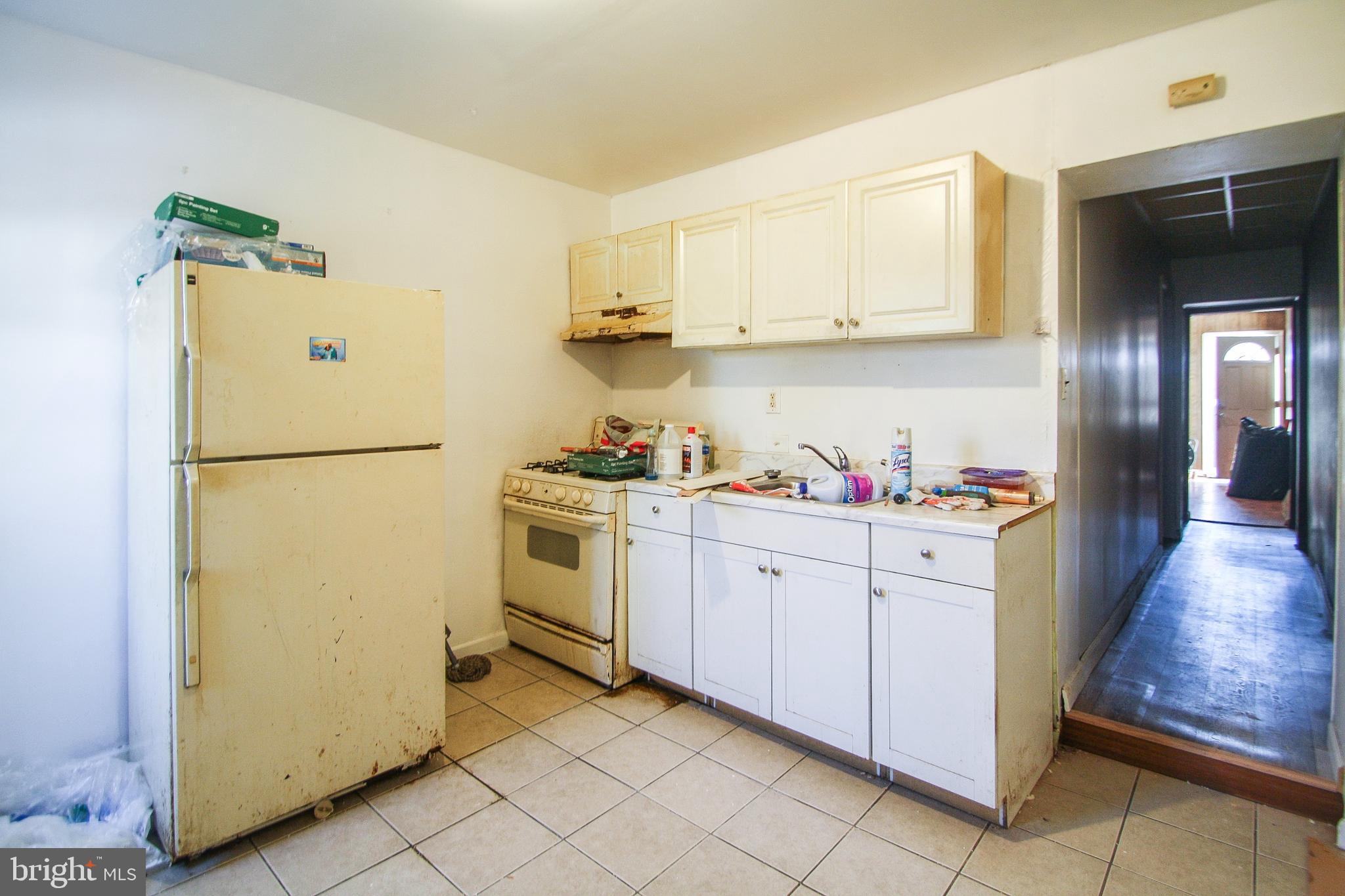 GERMANTOWN (EAST) - Residential