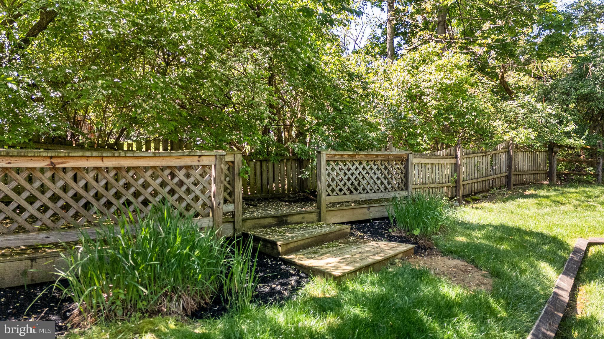 BOW TREE - Residential