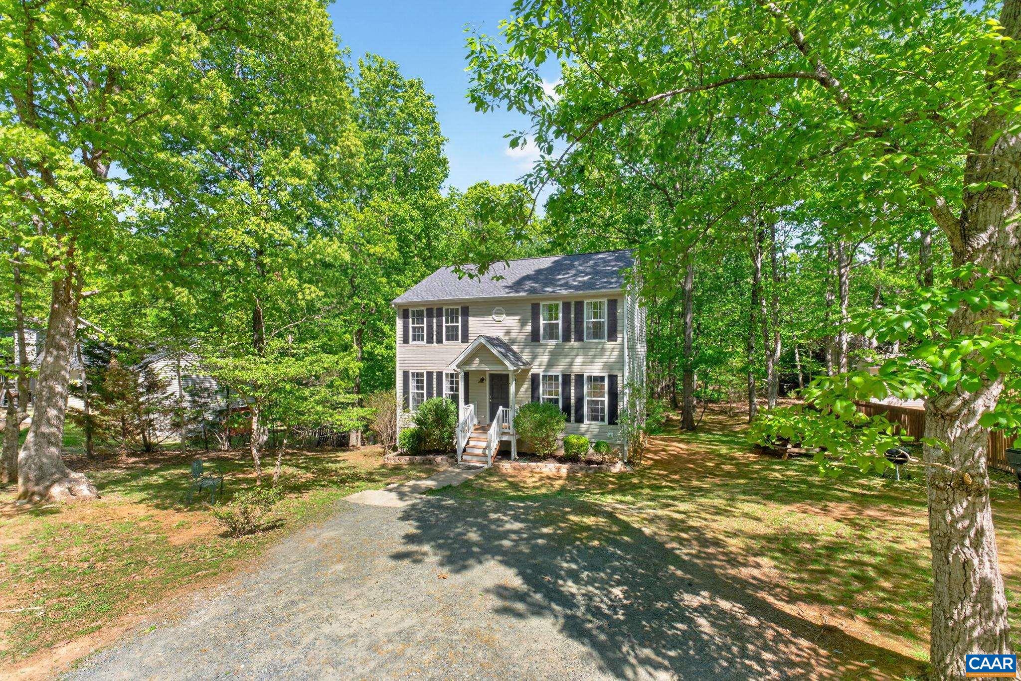 LAKE MONTICELLO - Residential