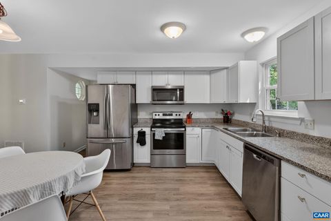 Tiny photo for 27 Marwood Dr, PALMYRA, VA 22963 (MLS # 676296)