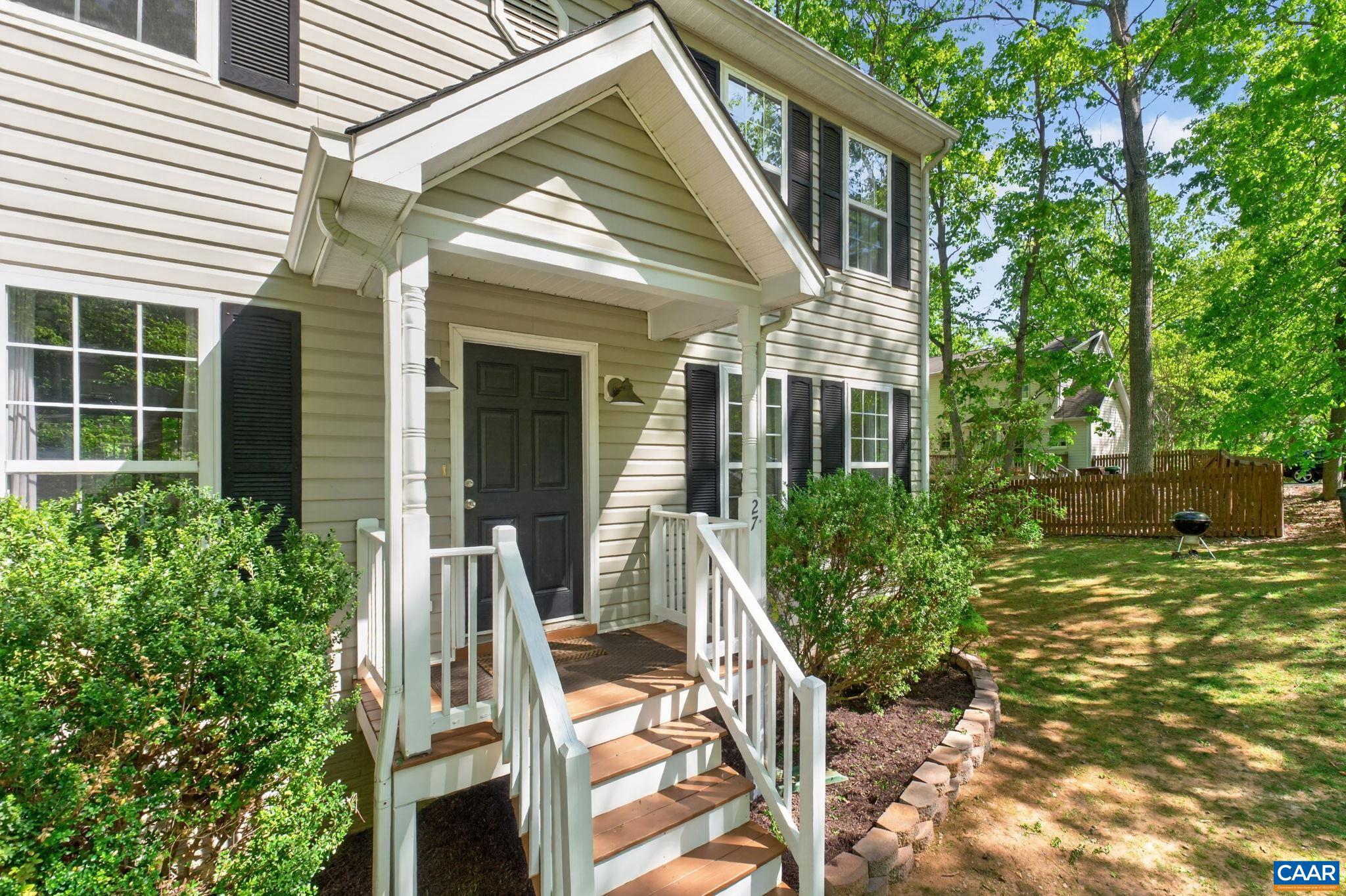 LAKE MONTICELLO - Residential