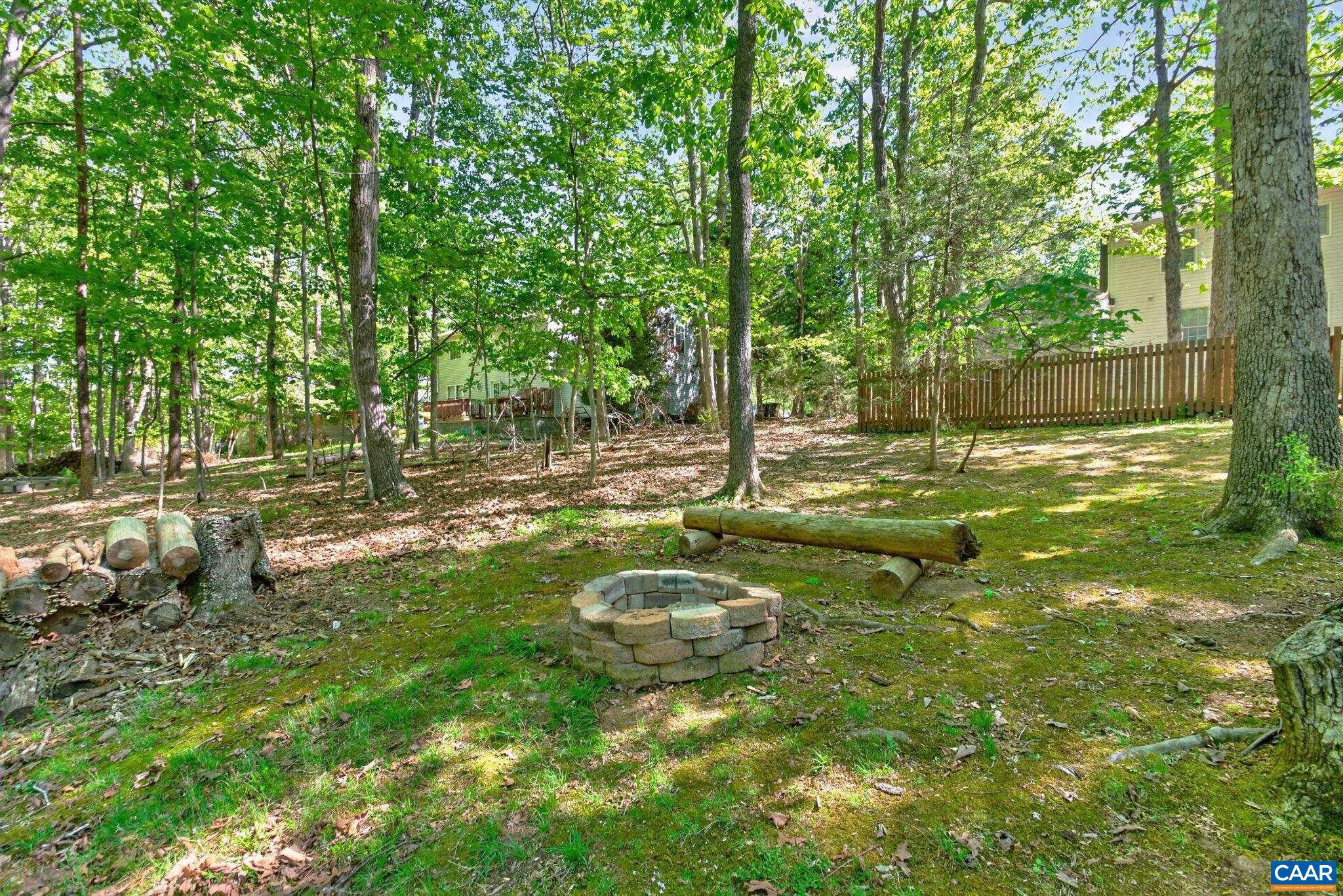 LAKE MONTICELLO - Residential
