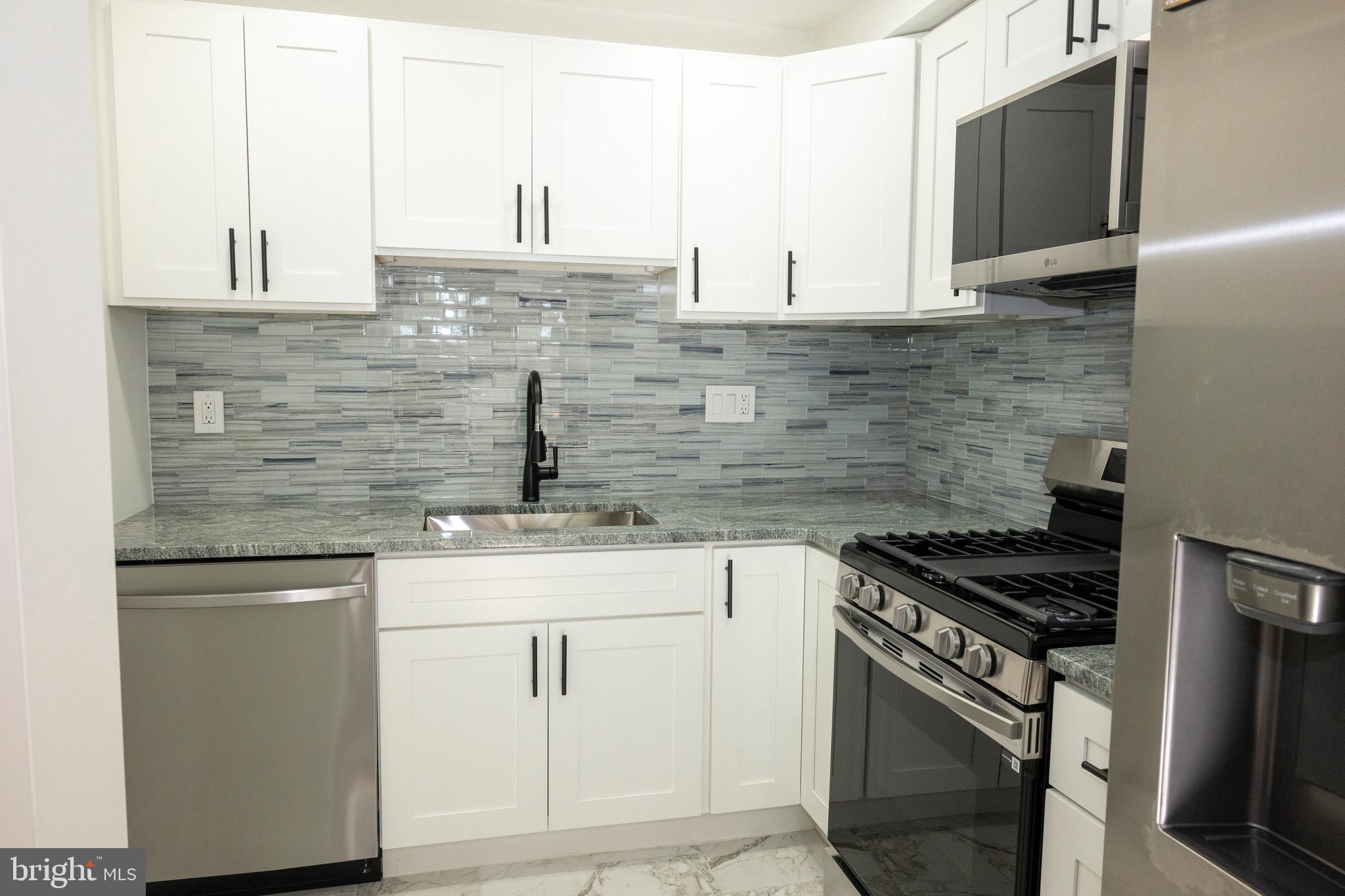 BELLS CORNER - Residential