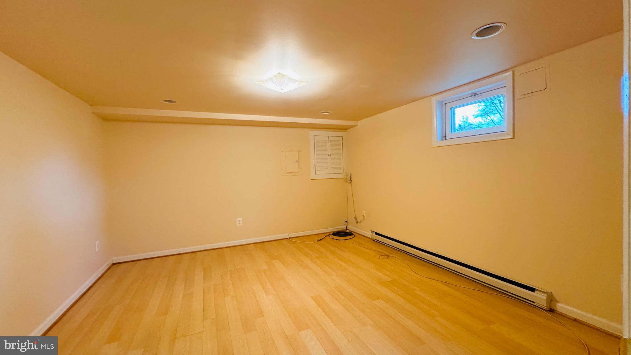 WEST LEWINSVILLE HEIGHTS - Residential Lease