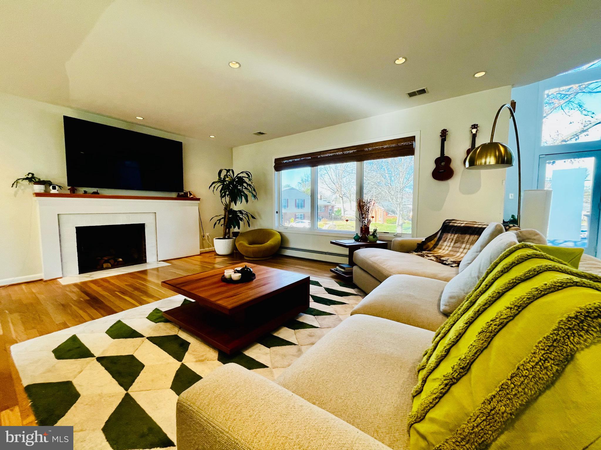 WEST LEWINSVILLE HEIGHTS - Residential Lease