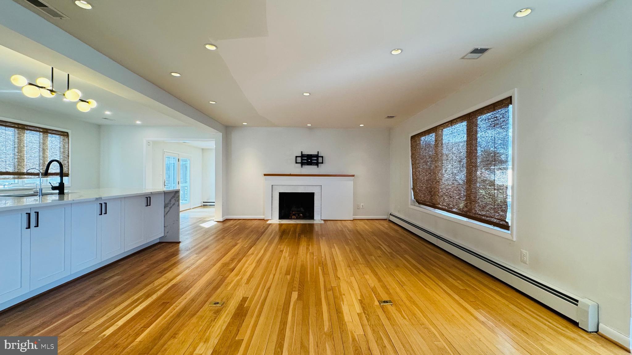 WEST LEWINSVILLE HEIGHTS - Residential Lease