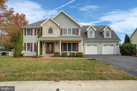 409 WILLIAM DRIVE SHIPPENSBURG PA 17257